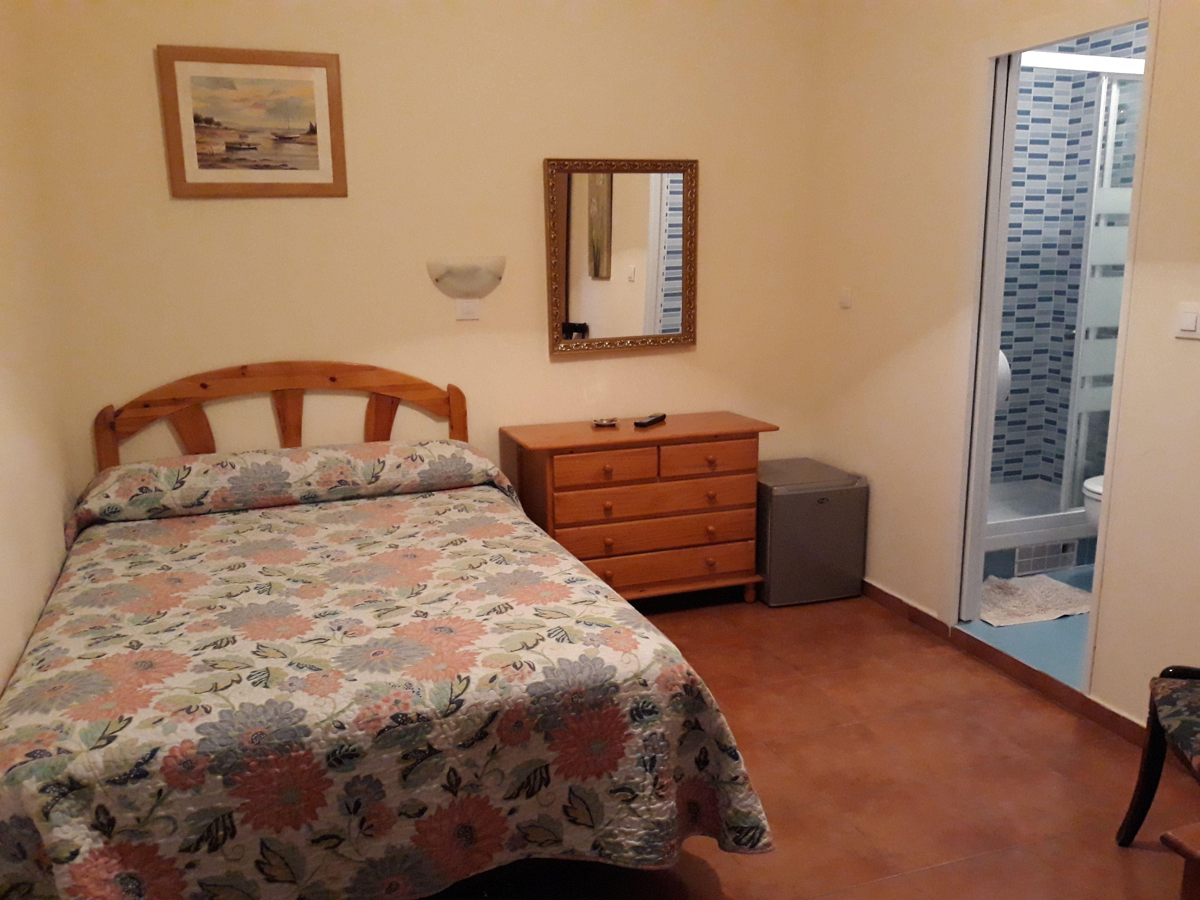 Hostal Fuentesol — Fotos 1